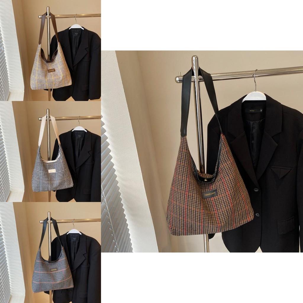 Trendy And Spacious Casual Tote Bag For Women With Unique Vintage Design And Soft Fabric