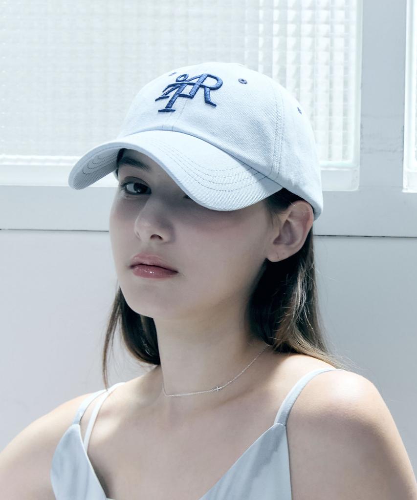 Oateu Signature Typo Stitch Cap [Light Blue]