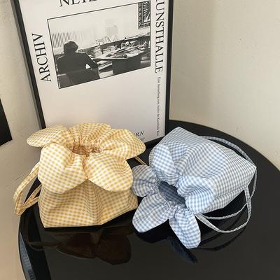 Niedliche Umhängetasche kleine Blume kleine frische Handytasche einfach tragbar kariert Spaziergangstasche Kleinigkeiten Aufbewahrung Stofftasche