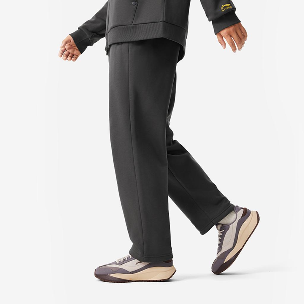 Li Ning Sports Lifestyle Series Letter Mid Waist Comfortable Breathable Fleece Straight Leg Knitted Sports Pants Men pants Dark-Gray AKLU955-3