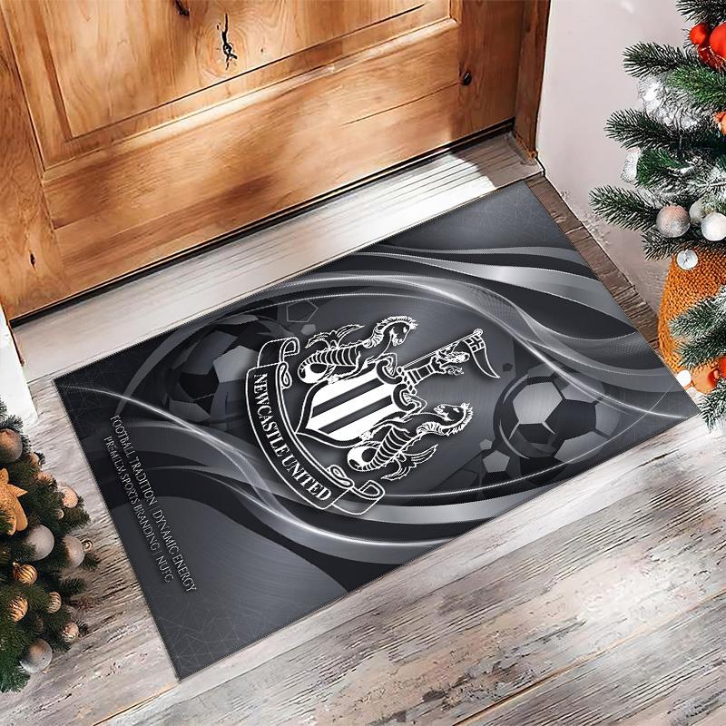 Tappeto in Velluto di Cristallo con Stampa di Calcio del Newcastle United, Comodo Assorbente d'Acqua Antiscivolo Tappeto per Pavimento Interno