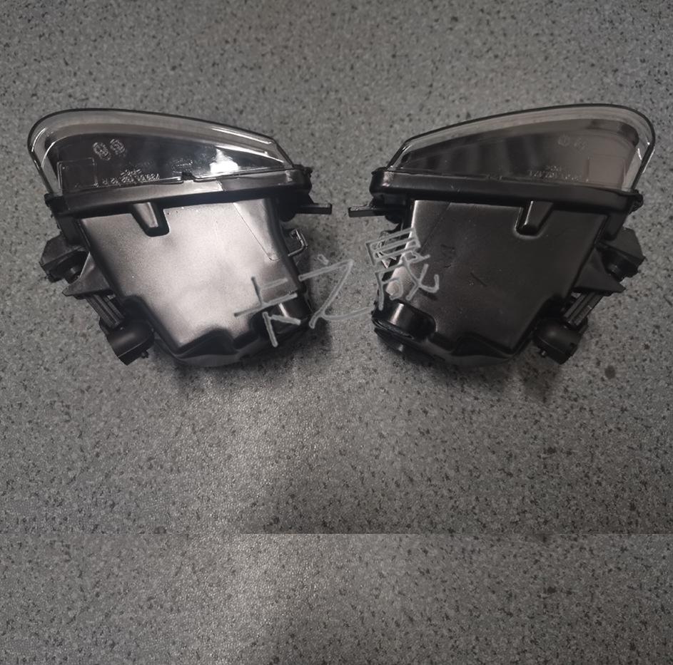 BMW 7 Series F02 Front Bumper Fog Lights Enhanced Version 63177311287/63177311288