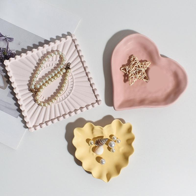 Quadratische und Herzform Silikon Tablettform Kreative Tablettformen für DIY Basteln Harz Seifenherstellung Kunstprojekte