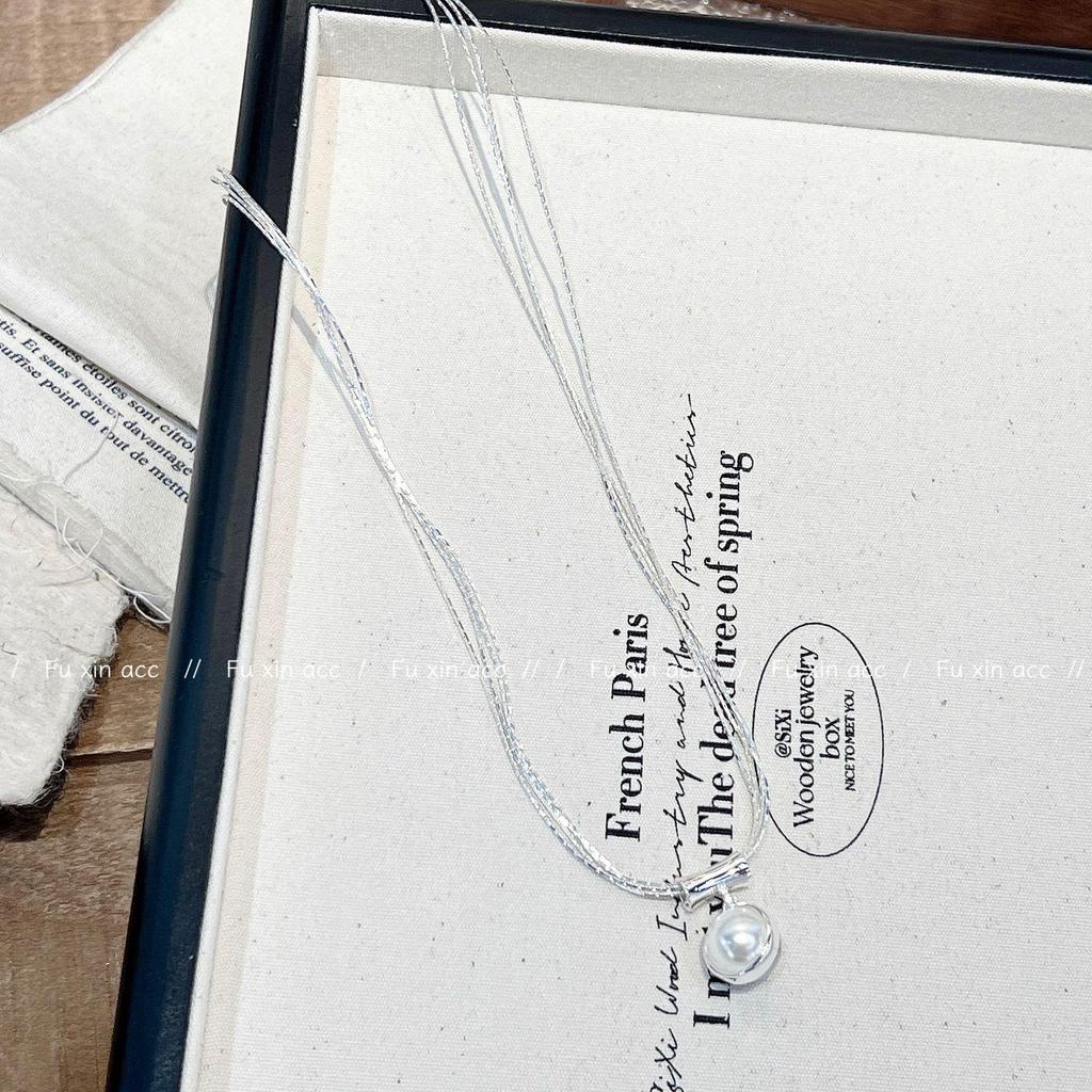 Elegant Gray & White Double-Sided Pearl Pendant Necklace - Minimalist Niche Choker & Versatile Clavicle Chain for Women