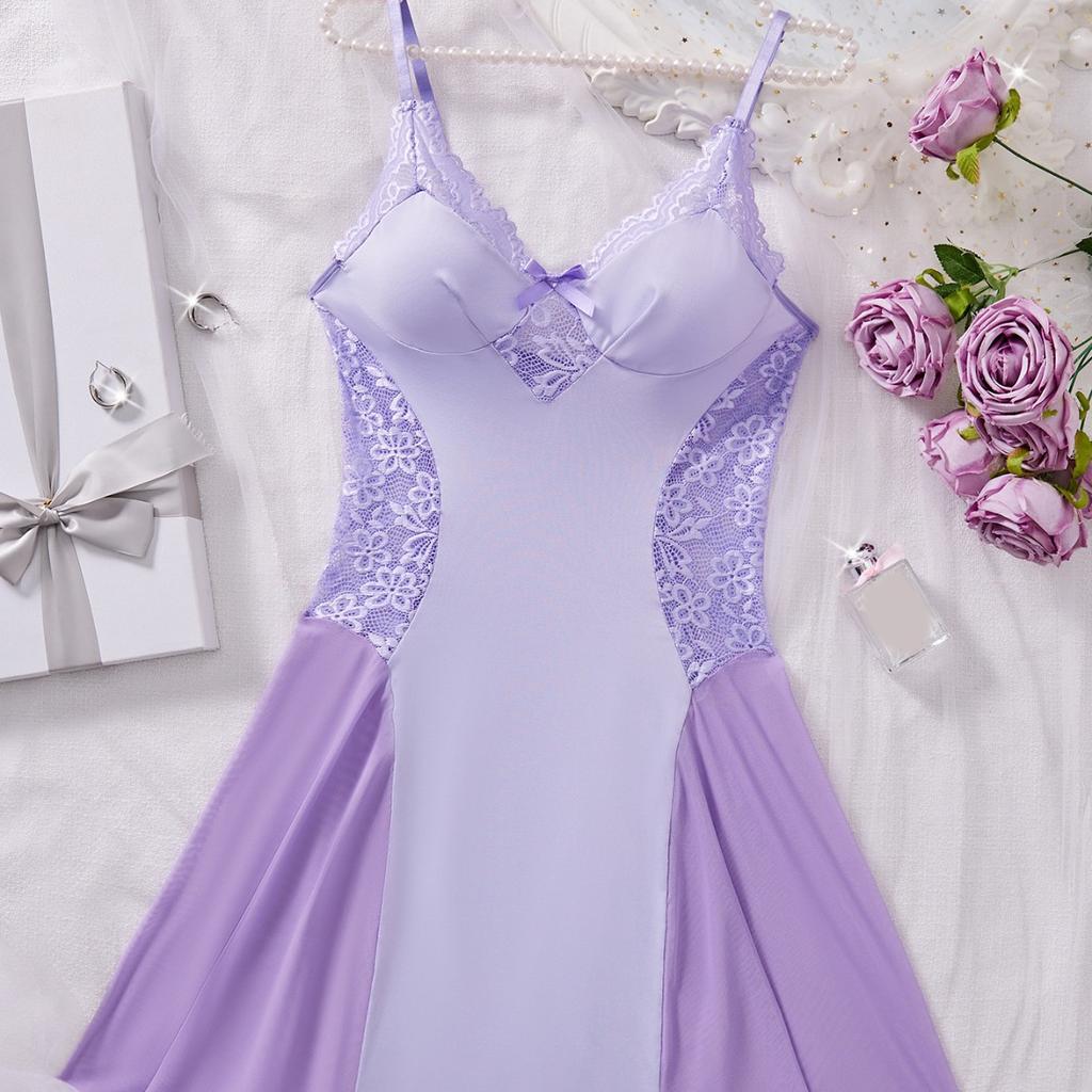 European and American popular Christmas style, deep V-neck suspender skirt, pure desire wind SEXY temptation, naked dress