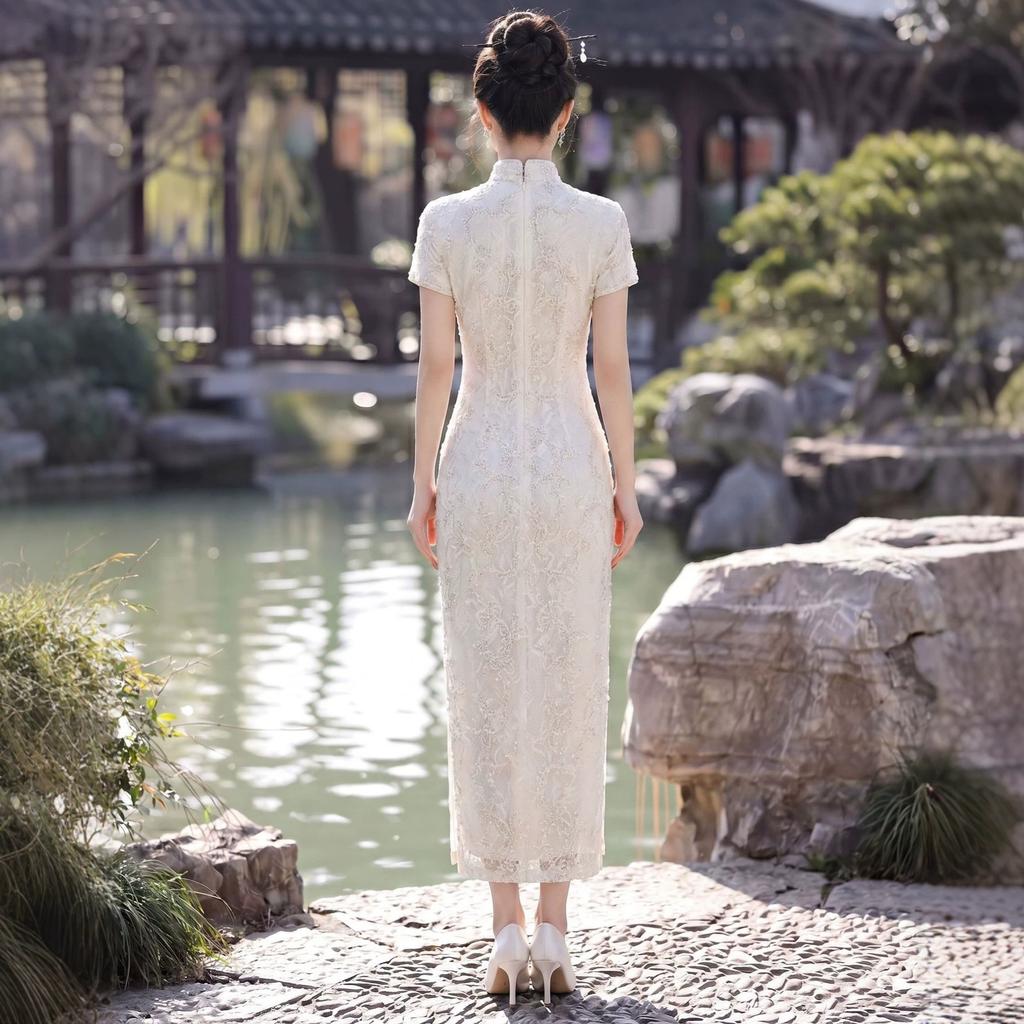 Champagne lace cheongsam 1011 new simple and elegant improved young Chinese daily engagement certificate dress women