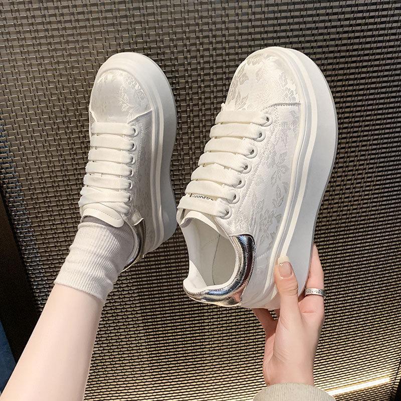 Height-increasing Platform Women's Shoes, National Versatile Sports Board Shoes, Women's Spring New National Style Super Fire