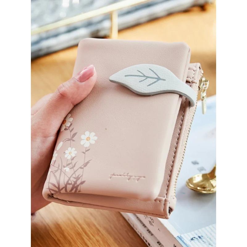 

Гаманець для дівчат Студентська портмоне з візерунком із застібкою Жіноча сумка з м’якої штучної шкіри Маленькі короткі гаманці Жіноча сумка для грошей на блискавці рожевий