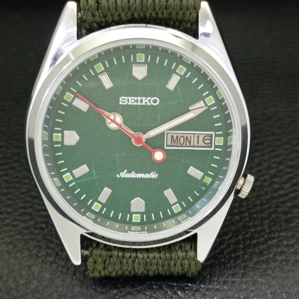 REFURBISHED VINTAGE SEIKO AUTOMATIC JAPAN MENS GREEN DIAL WATCH A433576-2 R117-a433576