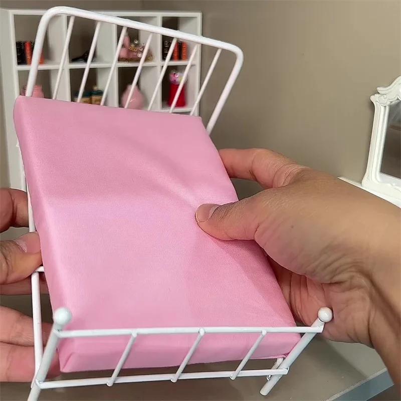 1:12 Miniature Bed for Dolls Dollhouse Iron Doll Bed Furniture Toy Children Simulation House Role Play Toys Collection Gifts