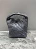 2026 Spring/Summer Women's Hand-Woven Soft Leather Bucket Bag - High-End Single Shoulder Handbag & Underarm Bag