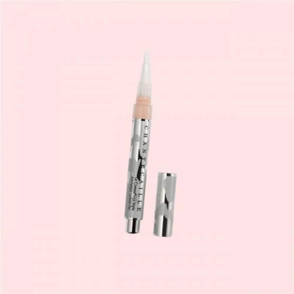 Chantecaille Le Camouflage Stylo Concealer 4476094 1 4476094