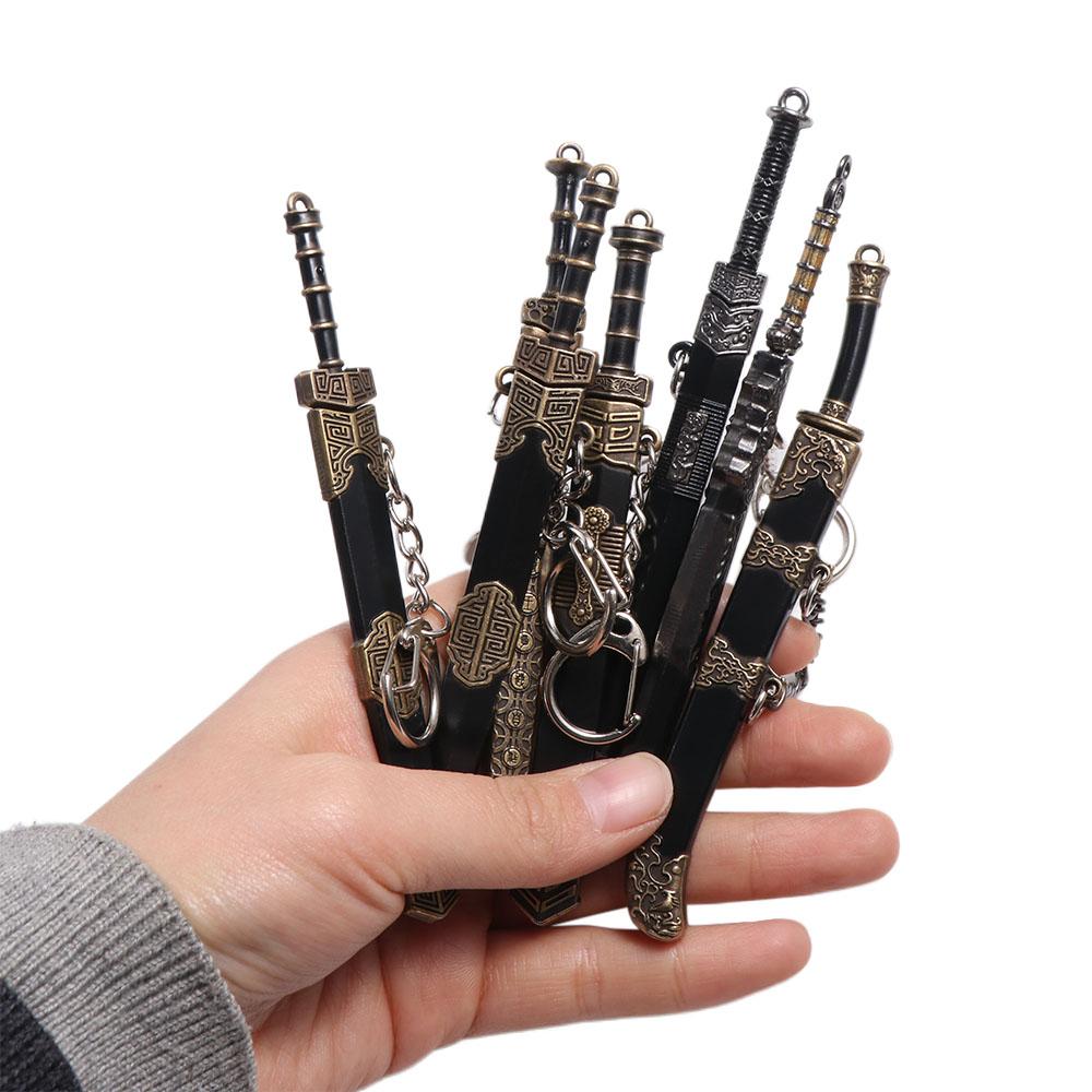Ancient Mini Sword KeyChain Zinc Zinc Zinc Alloy Scabbard Key Ring Weapon Model Weapon Key Chain Women
