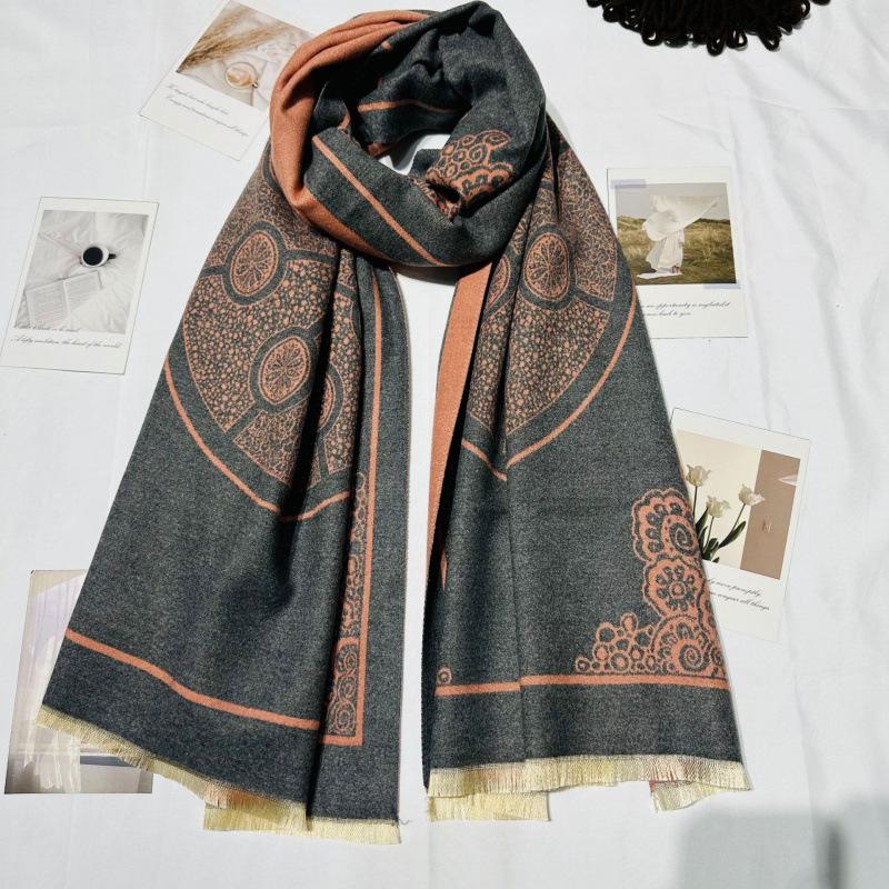 Chinese Style Blue and White Porcelain Pattern Shawl for Women in Autumn and Winter Versatile Double Sided Elegant Air Conditioning Shawl Warm Scarf