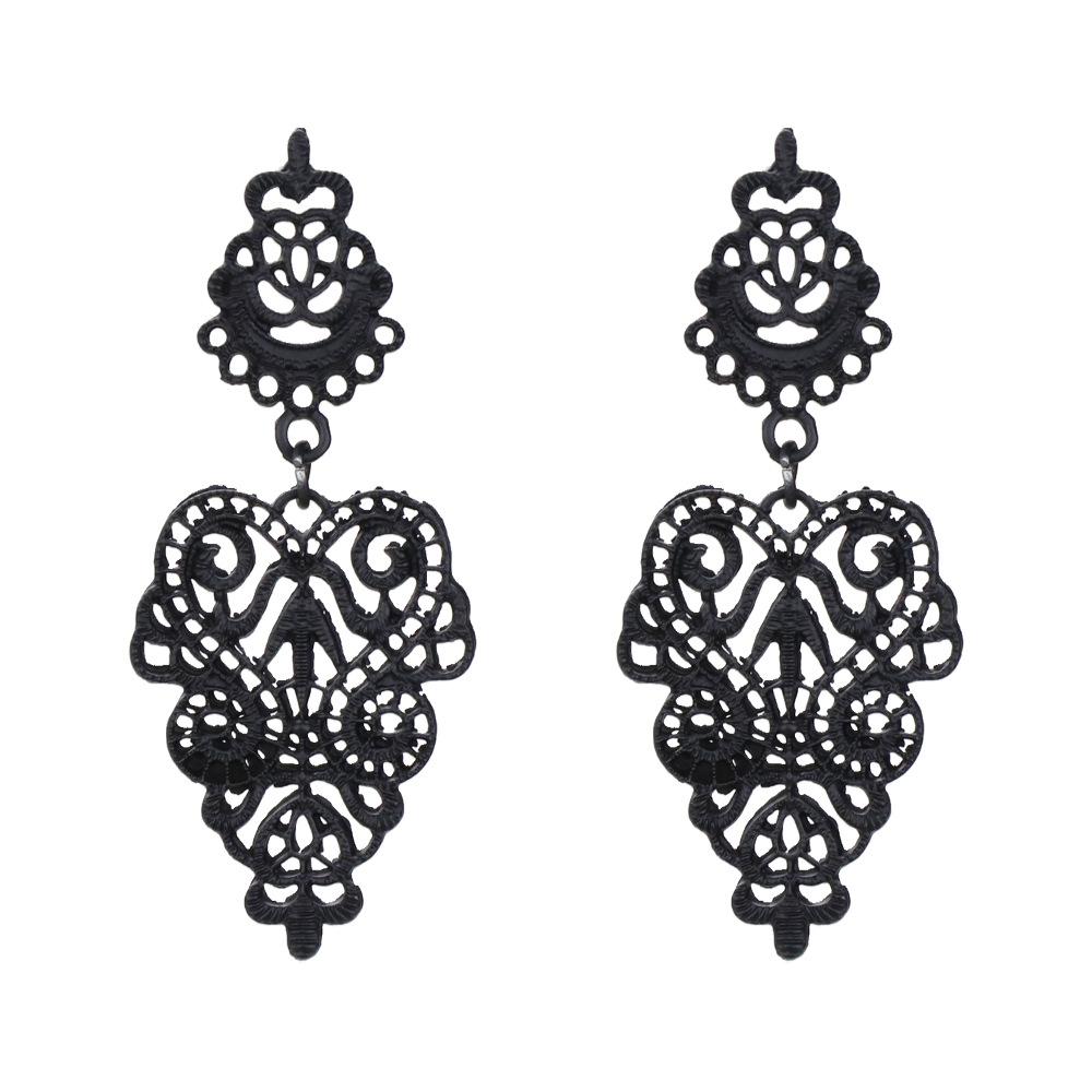 Baroque Hollow Geometric Dangle Earrings for Women Gold Color Palace Style Jewelry Bohemian Hanging Earrings Oorbellen