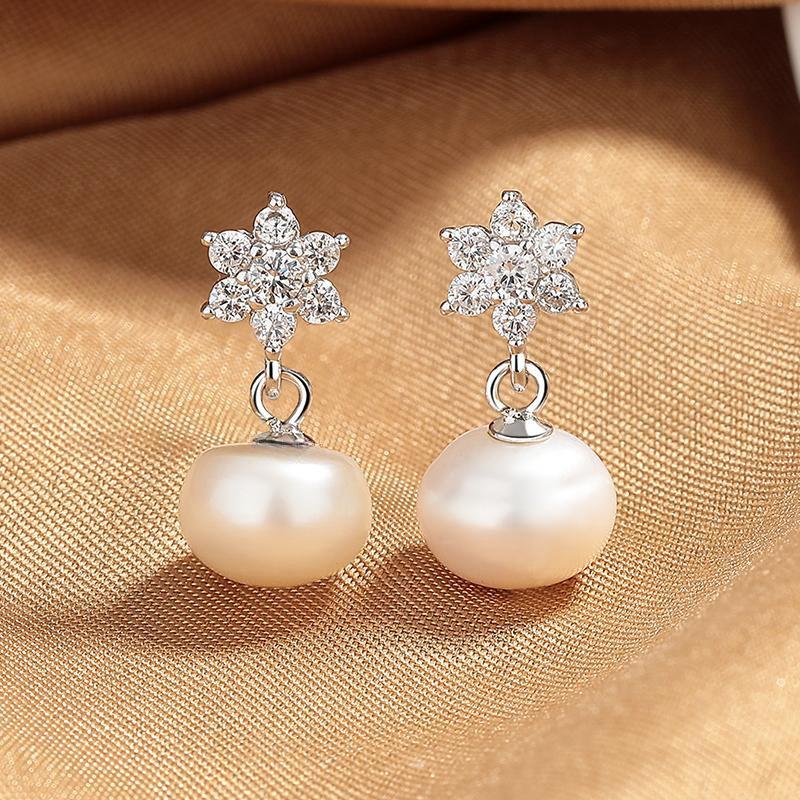 

Fashion Temperament Snowflake Earrings For Women, Japan And Korea Short Freshwater Earrings, Meilong Silver Jewelry Customization 925 sterling silver