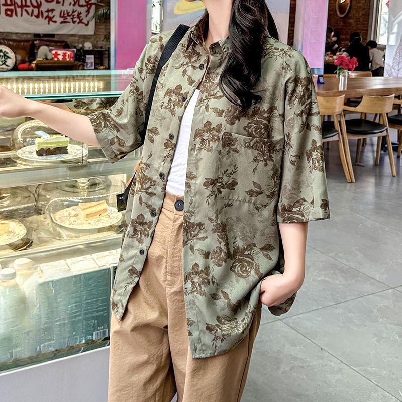 Summer New Green Women's Short Sleeved Chic Printed Loose Single Breasted Jacket Retro Versatile Ladies Shirt