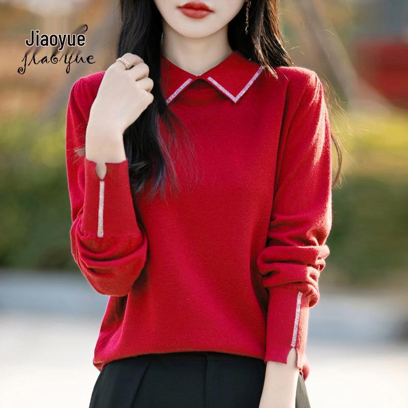 

Plus Size Slimming Merino Wool Sweater with Turn-Down Collar and Rhinestone Sleeve Details XL чёрный