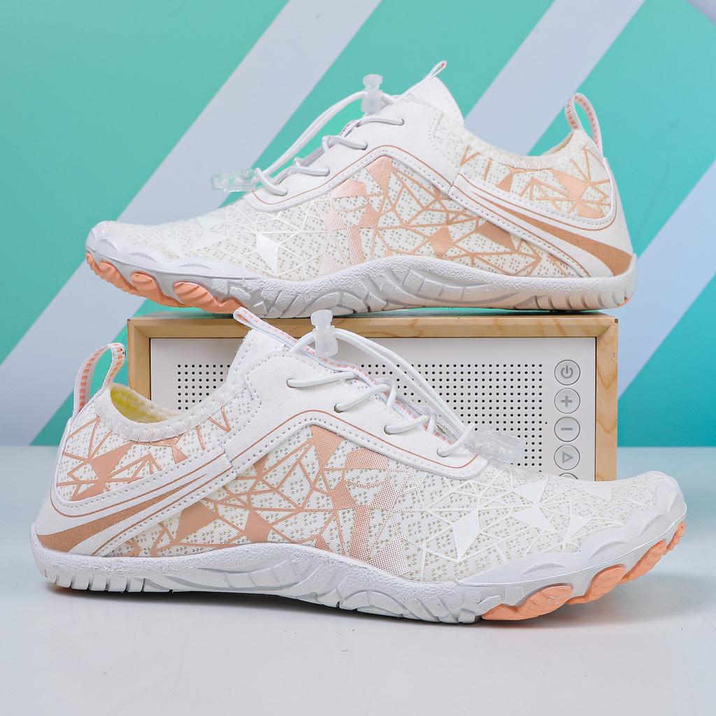 New outdoor mountaineering swimming shoes men's wading shoes indoor fitness yoga women