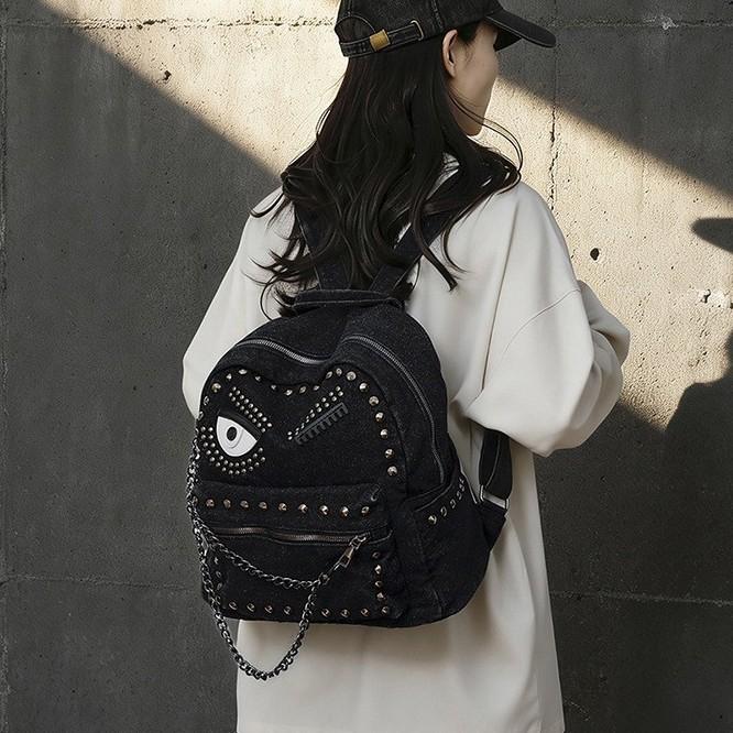 Schulrucksack Amerikanischer Punk Denim Nieten Rucksack Nischen Persönlichkeit Cool Sa Light Subwind Spice Girl Street Shot Kette Dekoration Rucksack