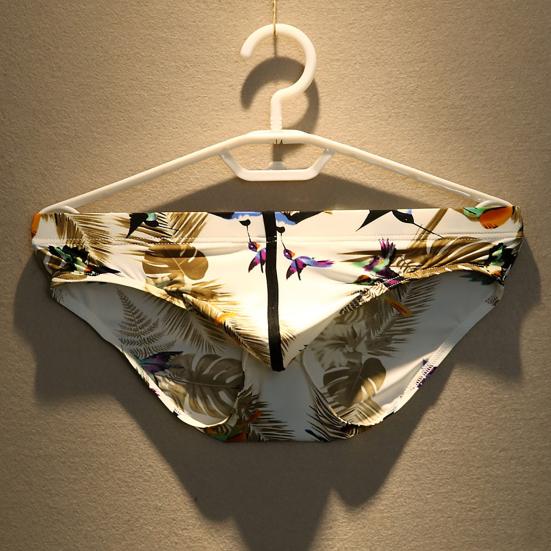 Soutong Low Waist Men Underpants Super Thin Nylon Flower Printed Classics Briefs for Sleep