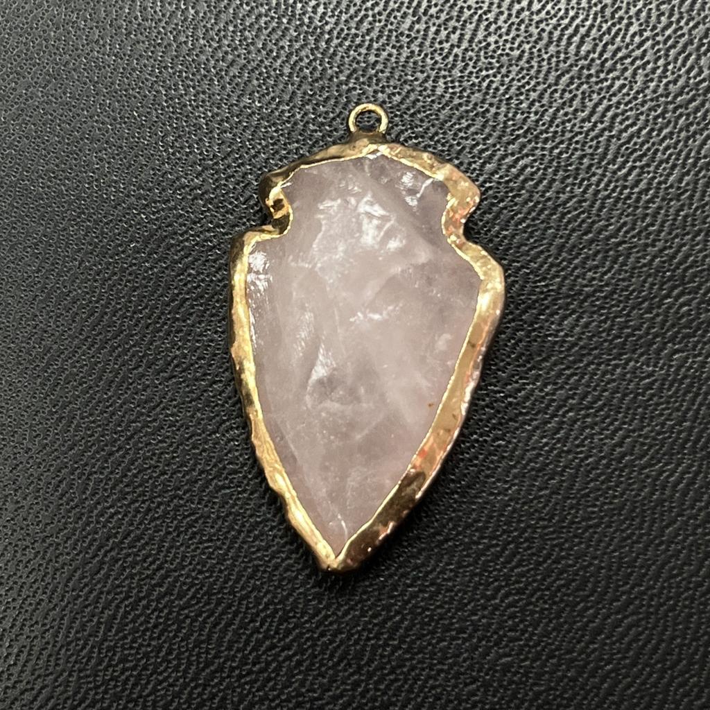 1Pc, Natural Stone Healing Crystal Arrow Pendant with Golden Edge, Boho Jewelry for Necklace Making & Daily Wear, 2026 Fashion Handmade Accessory