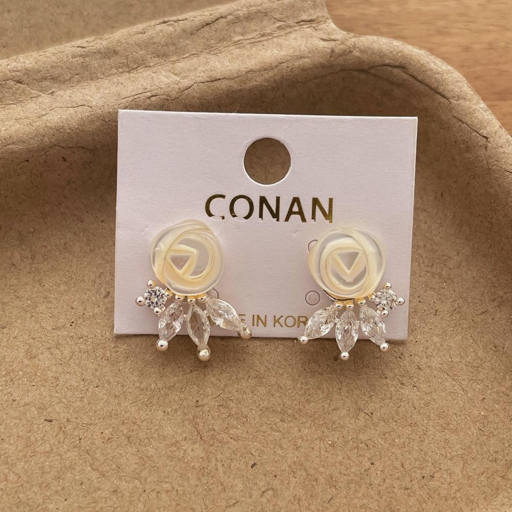 Design Flower Earrings Elegant Rose Fashion Women Jewelry