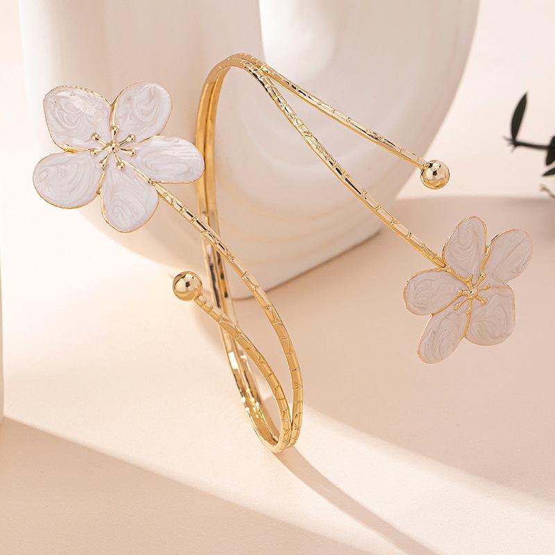 Elegant & Sexy Floral Open Cuff Armlet For Women Vintage Enamel Glaze Craft Flower Open Arm Ring Jewelry Gift