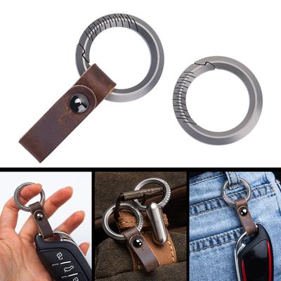 Car Keychain for Women and Men Key Fob Keychain Leather Titanium Alloy Key Chain for Car Keys Detachable Car Key Holder