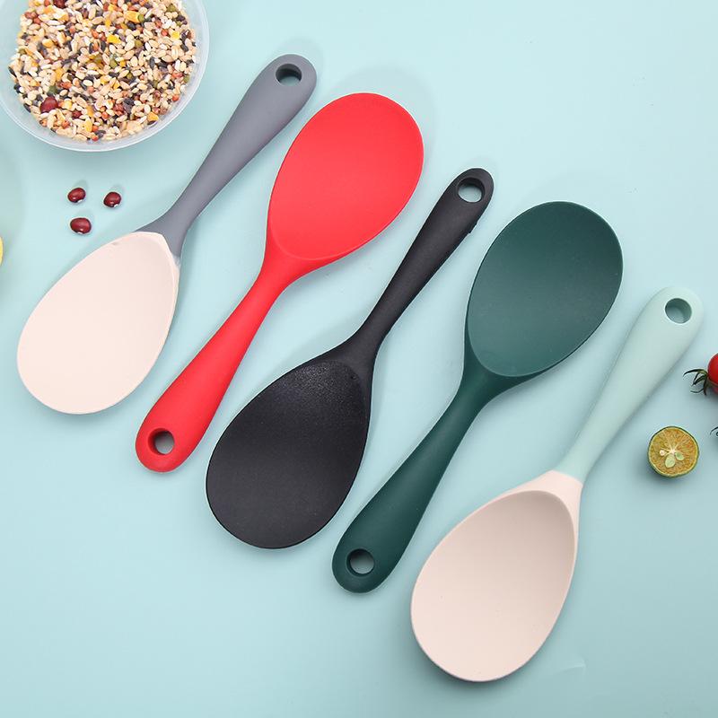 Hanging Silicone Rice Spoon Kitchen Ladle Non-stick Saucepan Electric Rice Cooker Cooking Scoop with Holes Household Items