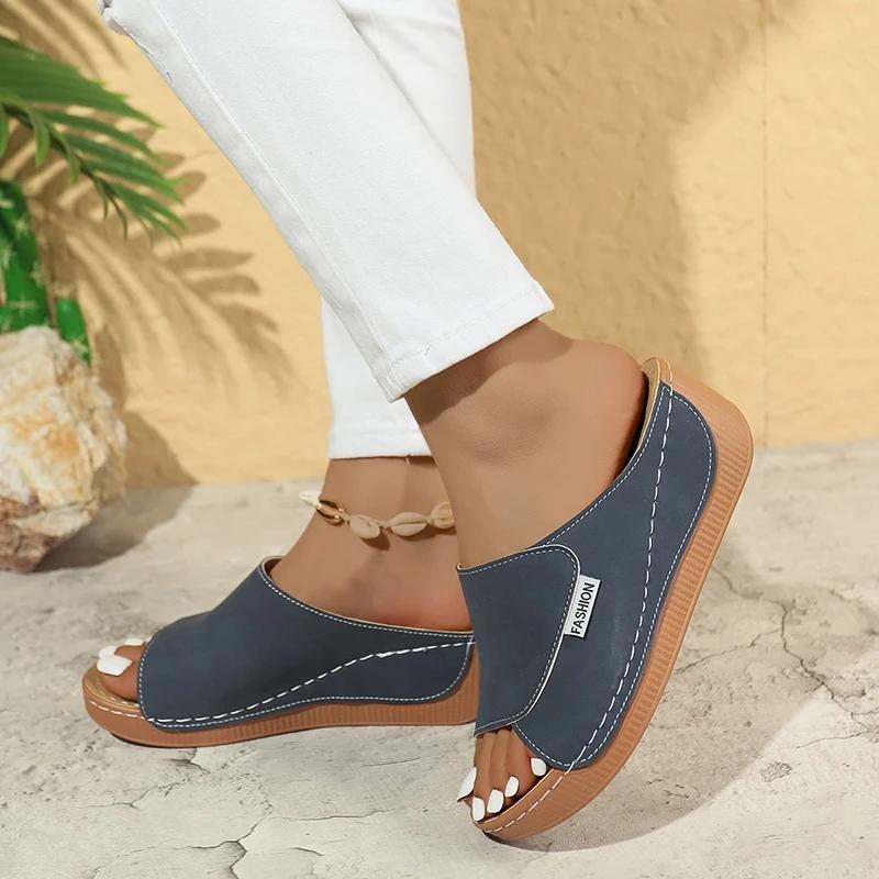 Fashion Summer Soft Platform Slippers Women 2025 Fashion Peep Toe Wedges Flip Flops Woman Light Med Heel Non-Slip Beach Shoes Slides