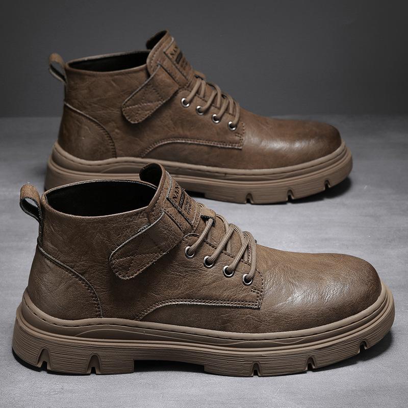 Men's Genuine Leather British Style Short Boots  Mid Top Men's Shoes   Autumn and Winter Men's High Top Leather Shoes