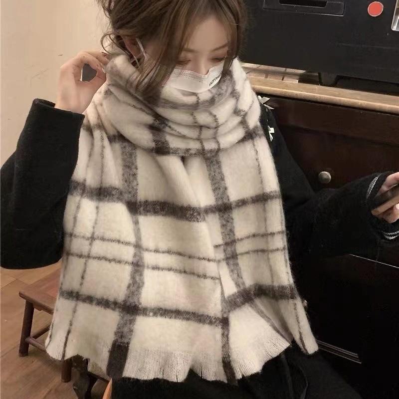 Plaid scarf women's winter high-end sense autumn and winter Korean version of the new imitation cashmere shawl thickened warm knitted scarf men