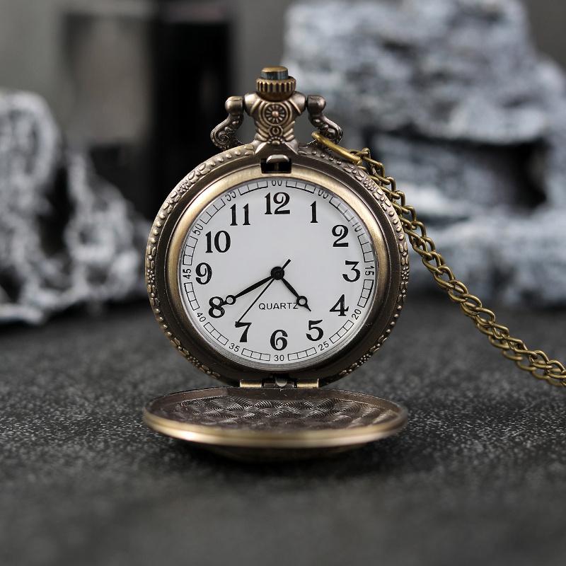 2pcs/set,1PC Retro ‘Fishing Pattern Design’ Quartz Pocket Watch & 1PC Mens Vintage Classic Golden Cross Necklace Pendant,ideal Choice for Gifts