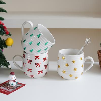 1 Stück Weihnachts-Keramiktasse, Exquisites und Schönes Weihnachtsgeschenk mit Weihnachtsbaum-, Schleifen- und Sternenmustern, Keramiktasse mit großem Fassungsvermögen, Kaffeetasse