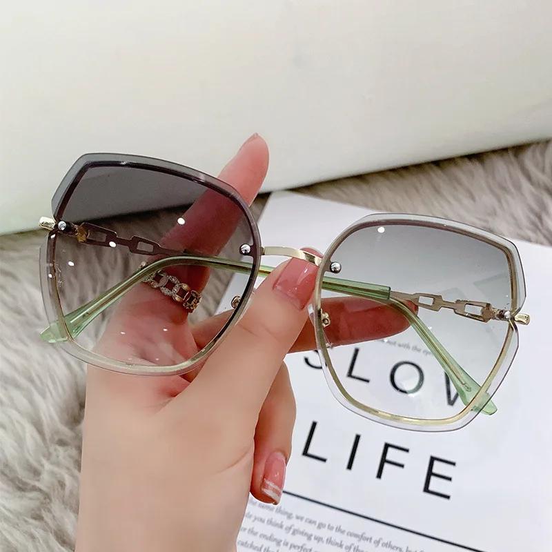 Vintage Square Sunglasses Woman Classic Retro Gradient Mirror Frameless Sun Glasses Female Fashion Rimless