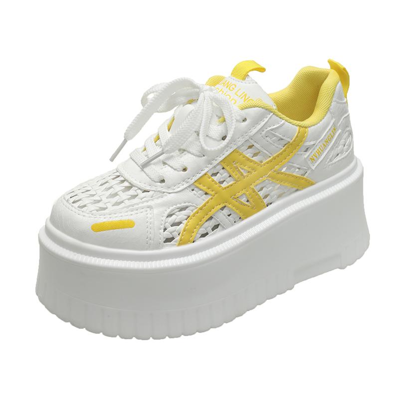 Modne damskie sneakersy na platformie 8CM Skórzane buty Nowe Letnie Grube Wulkanizowane Buty Skateboardowe Damskie Oddychające Puste Sneakersy