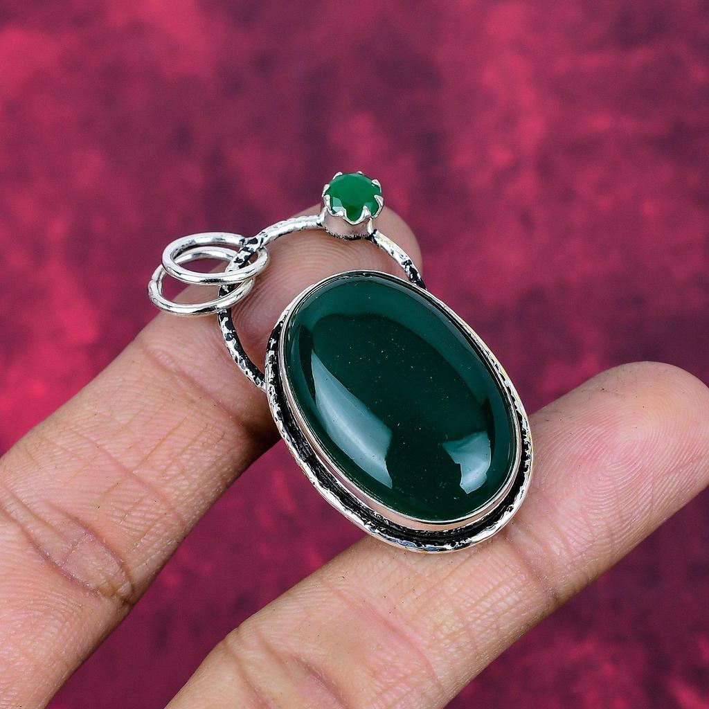 Green Onyx & Green Chalcedony Gemstone 925 Sterling Silver Boho Jewelry Handmade Designer Pendant For Women