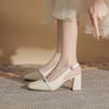 Einfarbige quadratische Kopfbeutel-Kopf-Sandalen neuer Feenstil mit Rock-Einzel-Schuhen leere dicke Absatz-High Heels