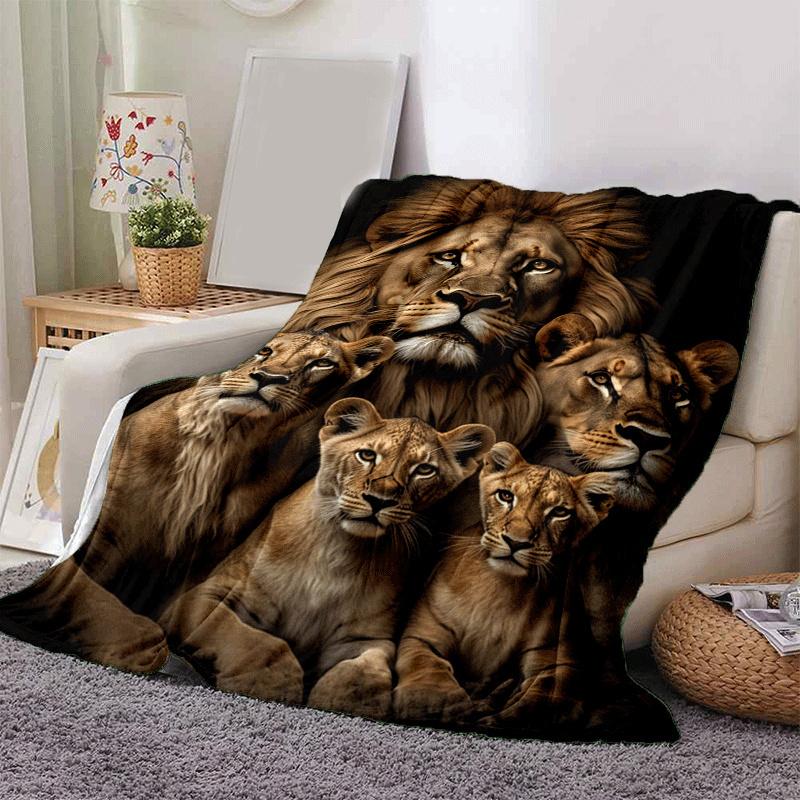 1pc Lion Printing Lightweight Flannel Blanket, Comfortable and Warm Blanket, for Camping Sofa Bed and Couch Office, in All Seasons