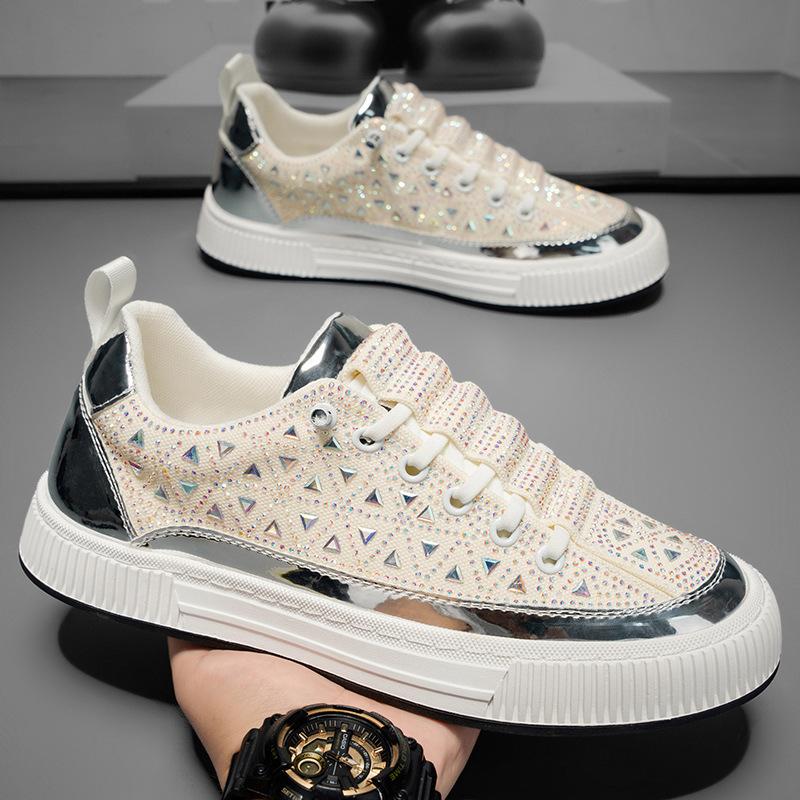 Ein Pedal Luxus Herrenschuhe Live-Übertragung voller Diamanten bunte Sport- und Freizeitschuhe Jugend Punk glänzend Hot Diamond Board Schuhe