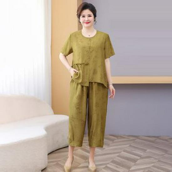 

Plus-Size Summer Two-Piece Set for Moms - Short Sleeve Cotton Linen Top & Casual Pants 4XL (145-160 lbs)