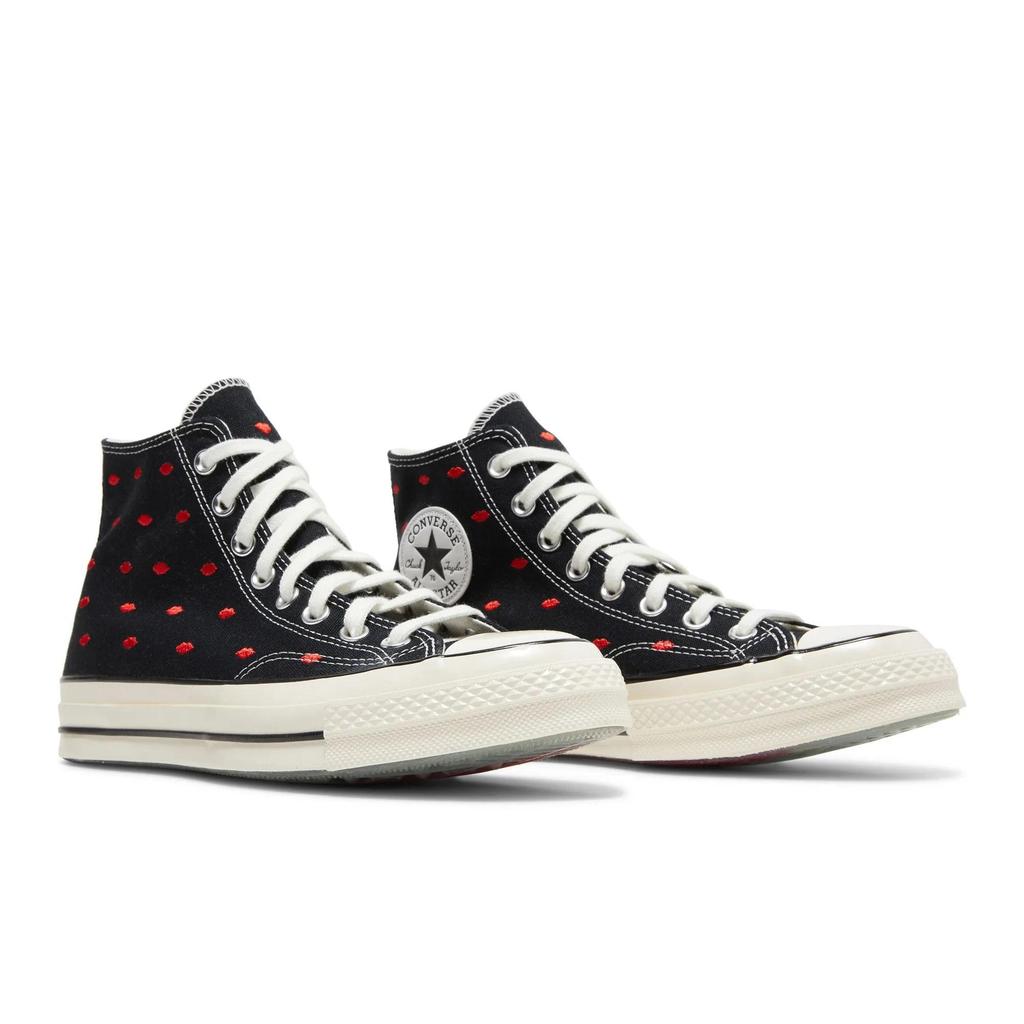 Converse Chuck 70 Embroidered Lips High 'Love Me - Black' (Unisex) Black / University Red / Egret Canvas Shoes A01600C