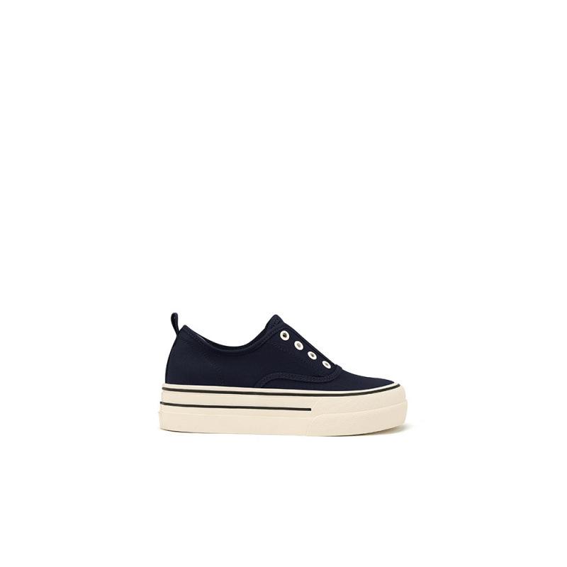 Inner height increase low-top canvas board shoes women's new versatile shoes thick baseplate shoes
