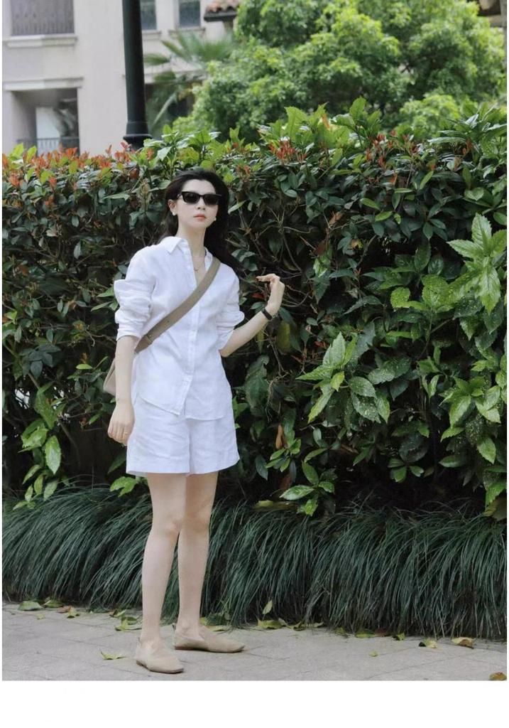 Women's Summer Linen Suit: White Shirt & Shorts Two-Piece Set - Simple, Casual, and Elegant Sun Protection.