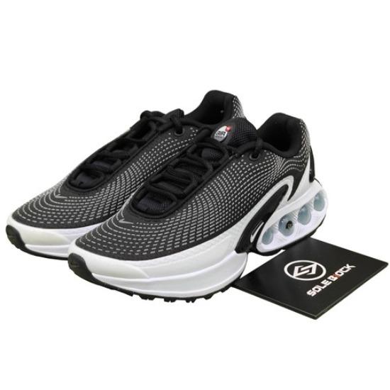 

Nike Wmns Air Max DN Black White FJ3145-002 EU 38 чорний/білий