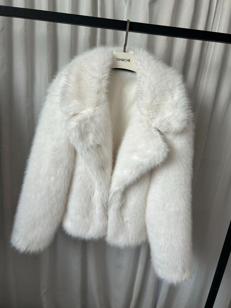 Damski zimowy płaszcz ze sztucznego futra lisa z kołnierzem garniturowym