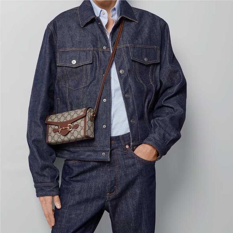 Gucci Horsebit 1955 Messenger Bag With Horsebit Buckle Featuring An Aged Flower Logo Made Of Canvas