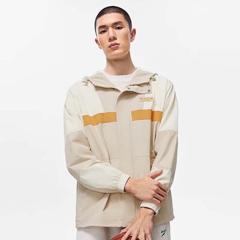 

LI-NING Men s AFDT085 Hooded Windbreaker Jacket XL