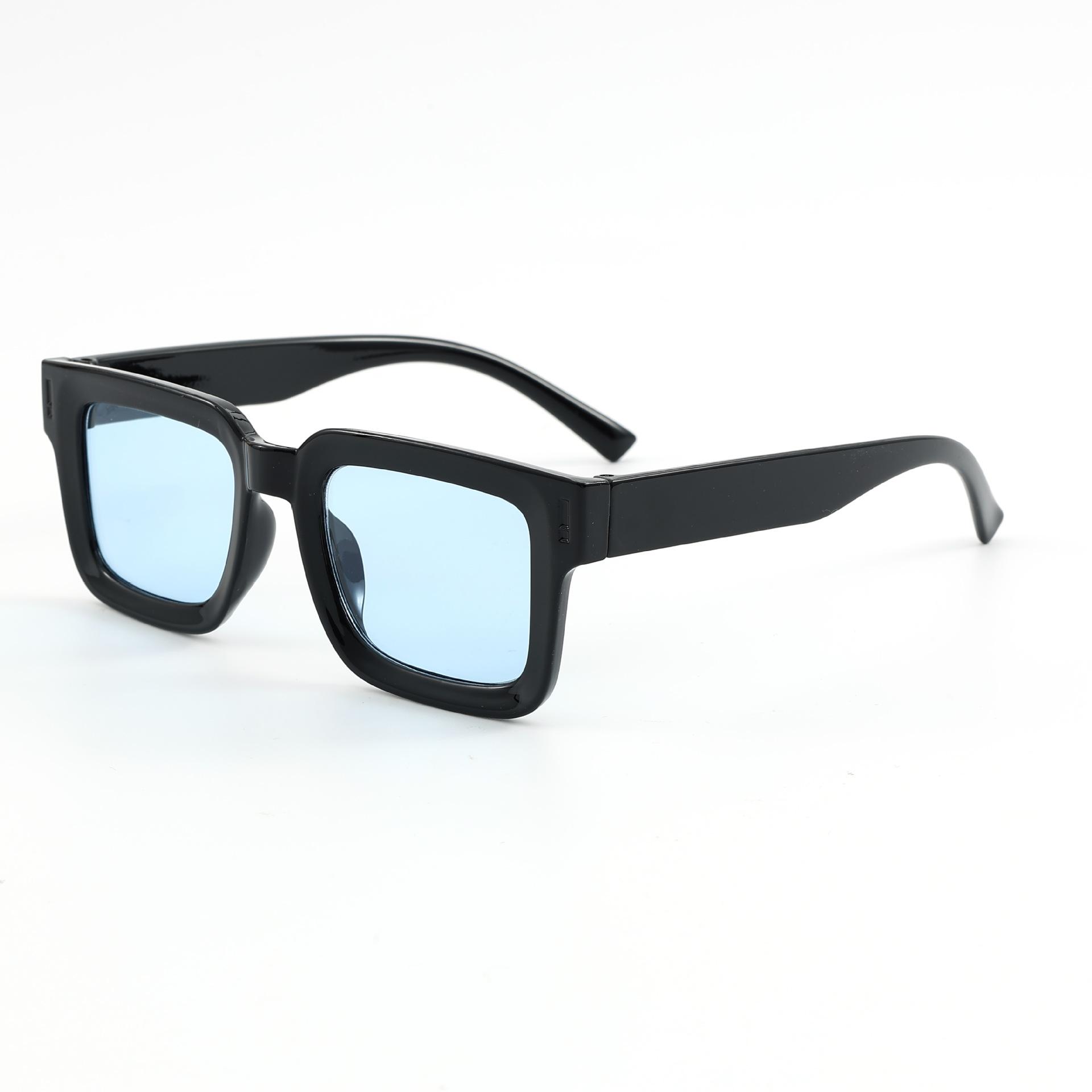 

New Retro Classic Square Sunglasses for Women Men Fashion Luxury Brand Vintage Frame Sun Glasses Modern Female Male Shades UV400